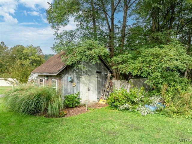 3900 Amber Road, Onondaga, NY 13215