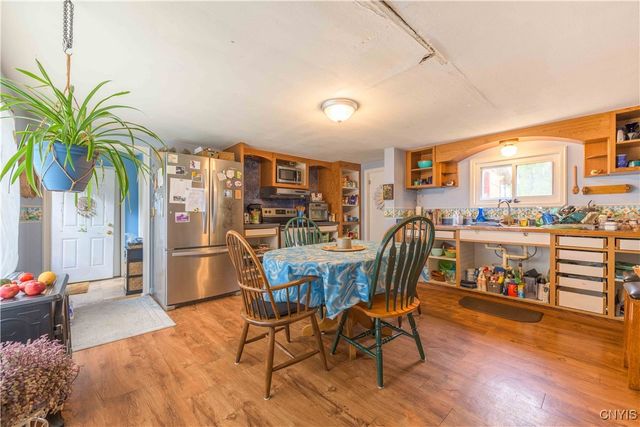 3900 Amber Road, Onondaga, NY 13215