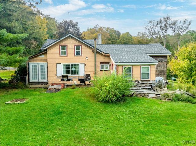 3900 Amber Road, Onondaga, NY 13215