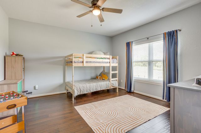 703 Country Club Drive, Joshua, TX 76058