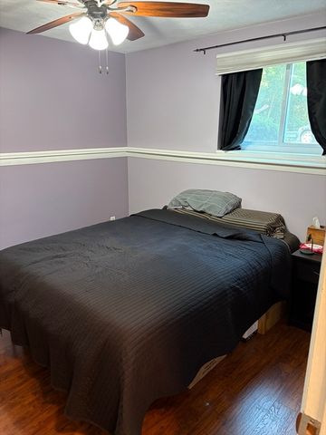 180-C River St 7, Waltham, MA 02453