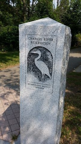 180-C River St 7, Waltham, MA 02453