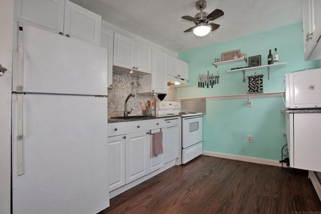 180-C River St 7, Waltham, MA 02453