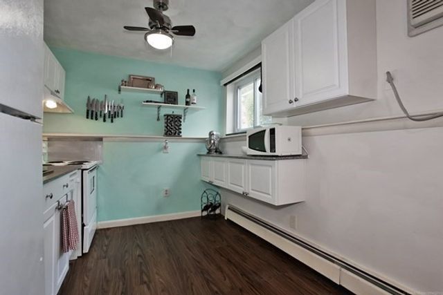 180-C River St 7, Waltham, MA 02453