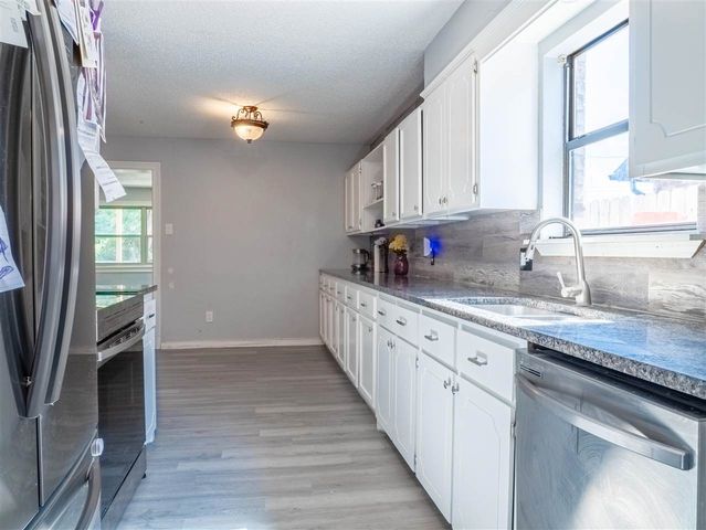 7118 NW Ash Ave, Lawton, OK 73505