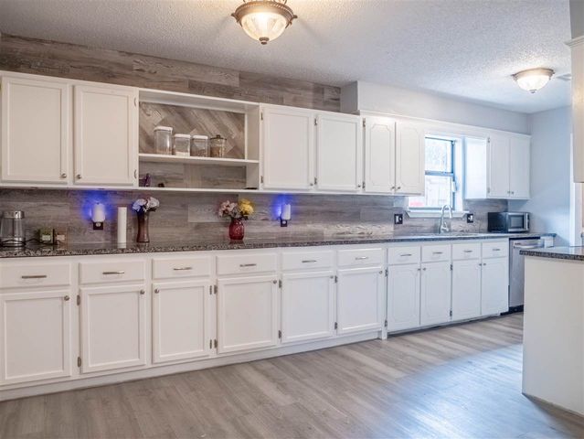 7118 NW Ash Ave, Lawton, OK 73505