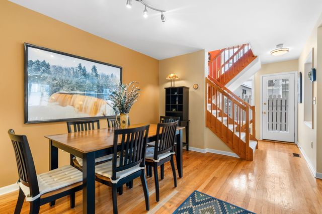 663 N 5th Avenue, Ann Arbor, MI 48104