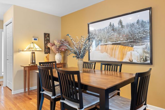 663 N 5th Avenue, Ann Arbor, MI 48104