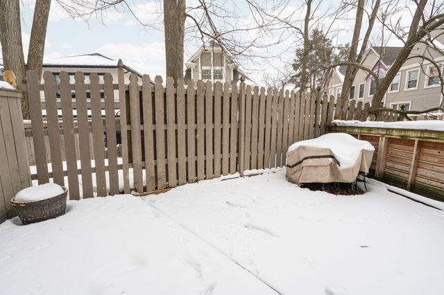 663 N 5th Avenue, Ann Arbor, MI 48104