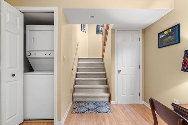 663 N 5th Avenue, Ann Arbor, MI 48104