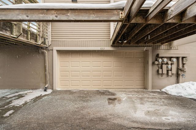 663 N 5th Avenue, Ann Arbor, MI 48104