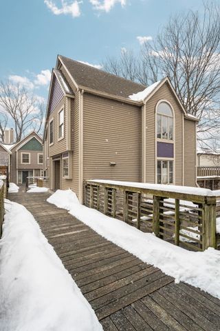 663 N 5th Avenue, Ann Arbor, MI 48104