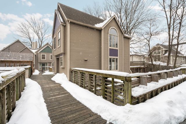 663 N 5th Avenue, Ann Arbor, MI 48104