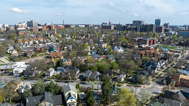 663 N 5th Avenue, Ann Arbor, MI 48104