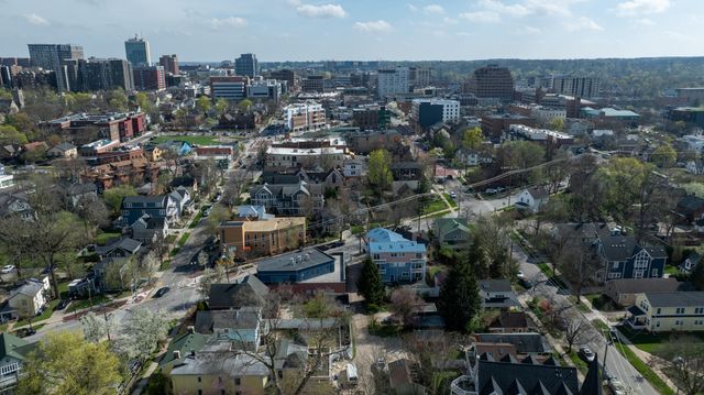663 N 5th Avenue, Ann Arbor, MI 48104