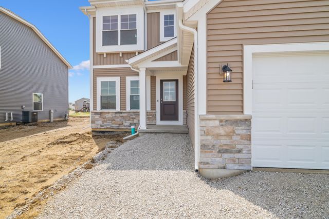 563 E 130th Avenue, Crown Point, IN 46307