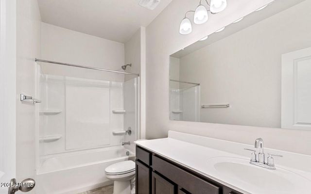 1033 W BEACON Drive, Casa Grande, AZ 85122