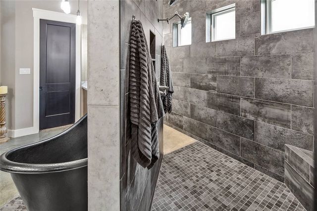 2900 East Embers Court, Bryan, TX 77808