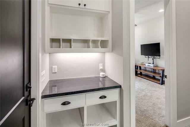 2900 East Embers Court, Bryan, TX 77808