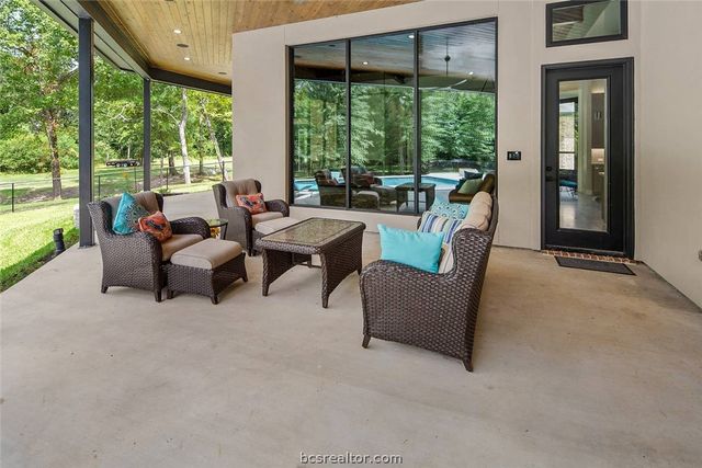 2900 East Embers Court, Bryan, TX 77808