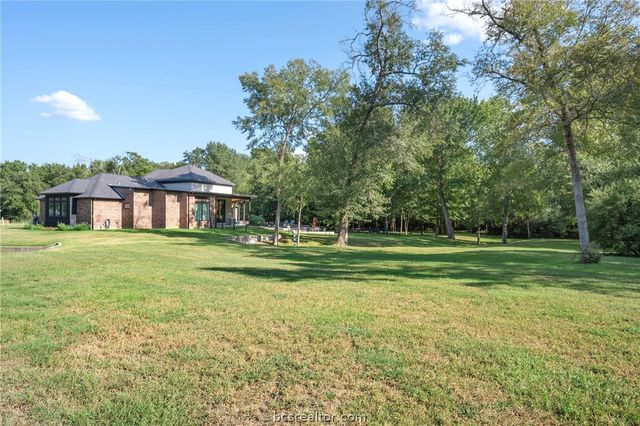 2900 East Embers Court, Bryan, TX 77808