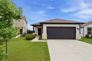 130 Wild Wind CV, Jarrell, TX 76537