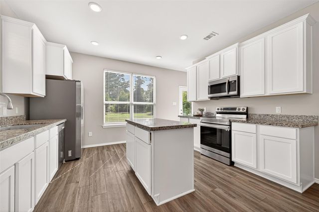 12789 Royal West Drive, Conroe, TX 77303