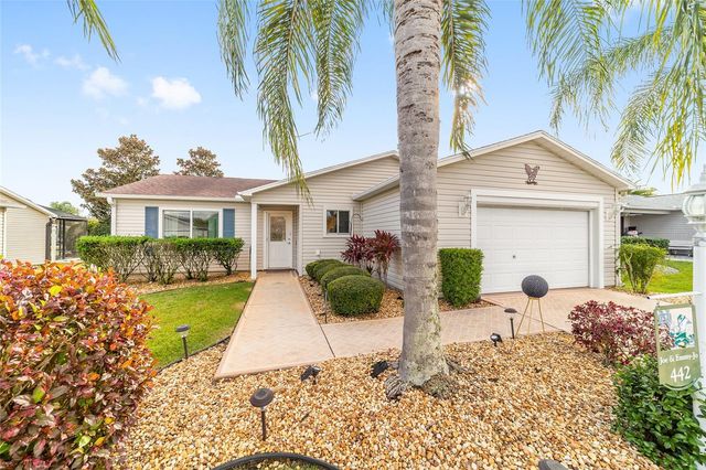 442 PACE LANE, The Villages, FL 32162