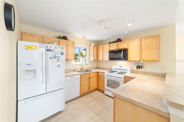 442 PACE LANE, The Villages, FL 32162