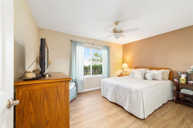 442 PACE LANE, The Villages, FL 32162