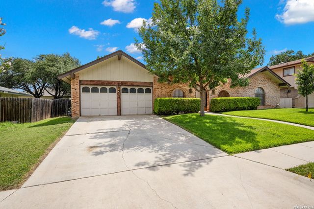 6339 PICKERING DR, San Antonio, TX 78238