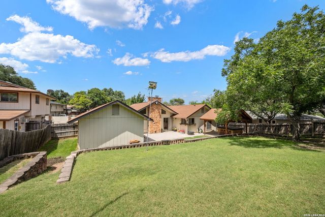 6339 PICKERING DR, San Antonio, TX 78238