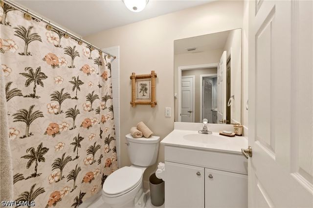 3073 Windsong CT 601, Naples, FL 34109