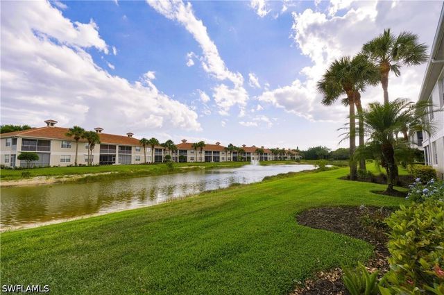 3073 Windsong CT 601, Naples, FL 34109