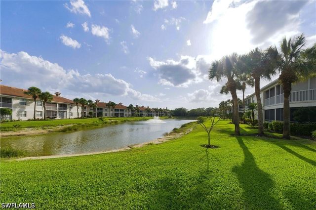 3073 Windsong CT 601, Naples, FL 34109