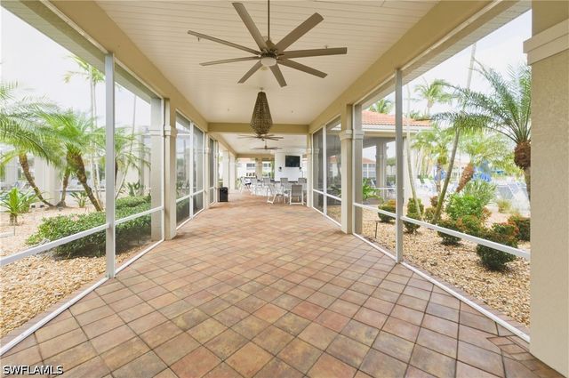 3073 Windsong CT 601, Naples, FL 34109