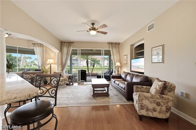 3073 Windsong CT 601, Naples, FL 34109