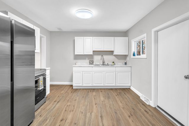 515 S Indiana Street, Hobart, IN 46342