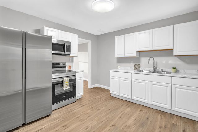 515 S Indiana Street, Hobart, IN 46342