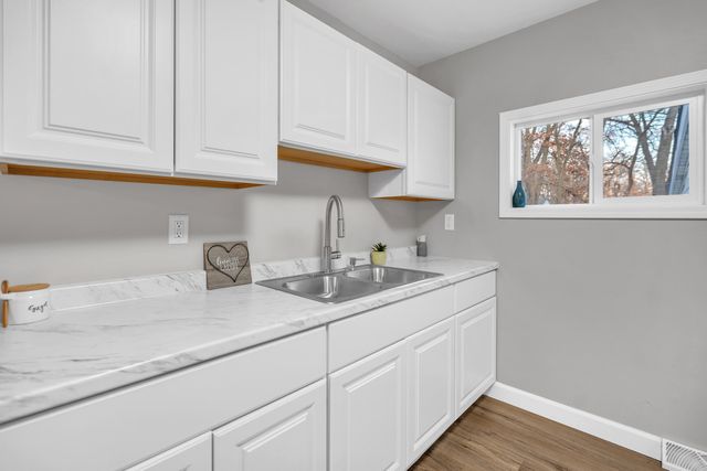 515 S Indiana Street, Hobart, IN 46342