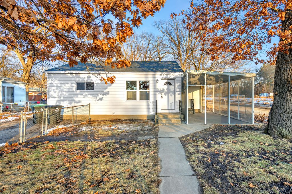 515 S Indiana Street, Hobart, IN 46342