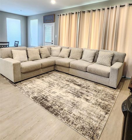 28611 Prickle Grass Trl, Hockley, TX 77447