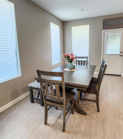 28611 Prickle Grass Trl, Hockley, TX 77447