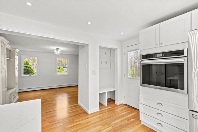 51 Old Schoolhouse Rd., Plymouth, MA 02360