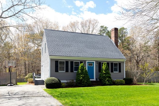51 Old Schoolhouse Rd., Plymouth, MA 02360