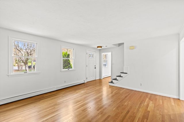 51 Old Schoolhouse Rd., Plymouth, MA 02360