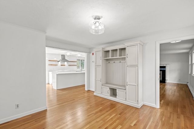 51 Old Schoolhouse Rd., Plymouth, MA 02360