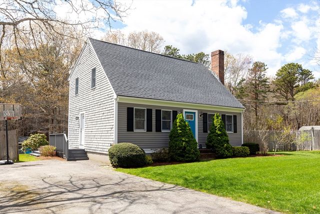 51 Old Schoolhouse Rd., Plymouth, MA 02360