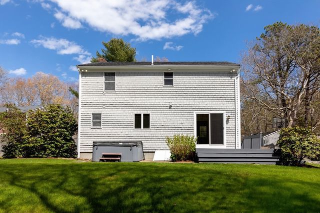 51 Old Schoolhouse Rd., Plymouth, MA 02360