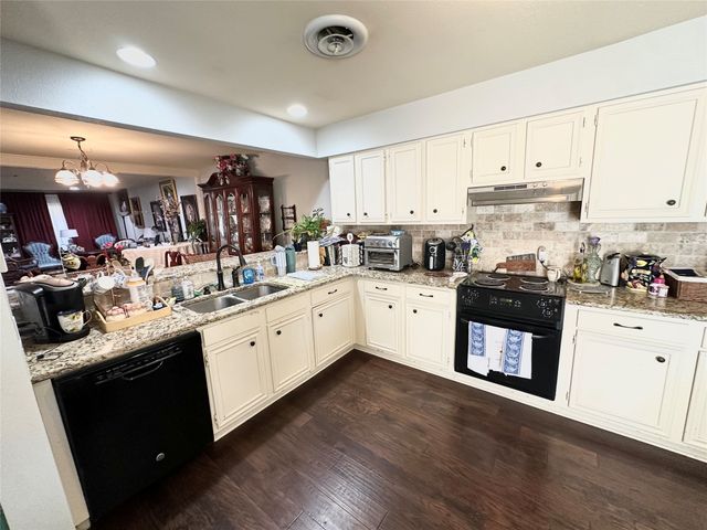 10051 Smitherman Drive, Shreveport, LA 71115